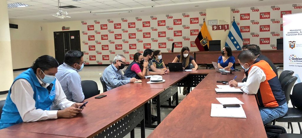 Riesgos del Guayas evalúa daños por lluvias en cantones tras reunión técnica